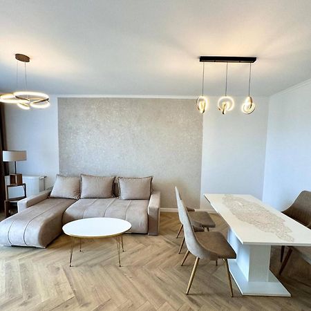 Lake View Luxury Apartament クルージュ＝ナポカ エクステリア 写真
