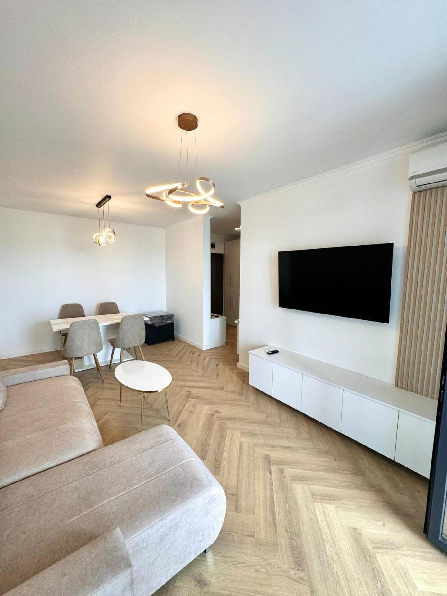 Lake View Luxury Apartament クルージュ＝ナポカ エクステリア 写真