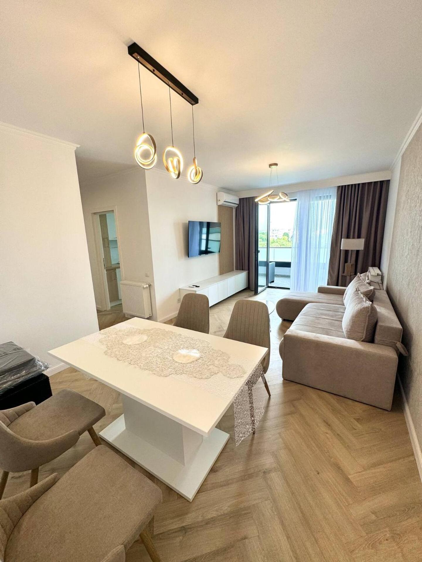 Lake View Luxury Apartament クルージュ＝ナポカ エクステリア 写真