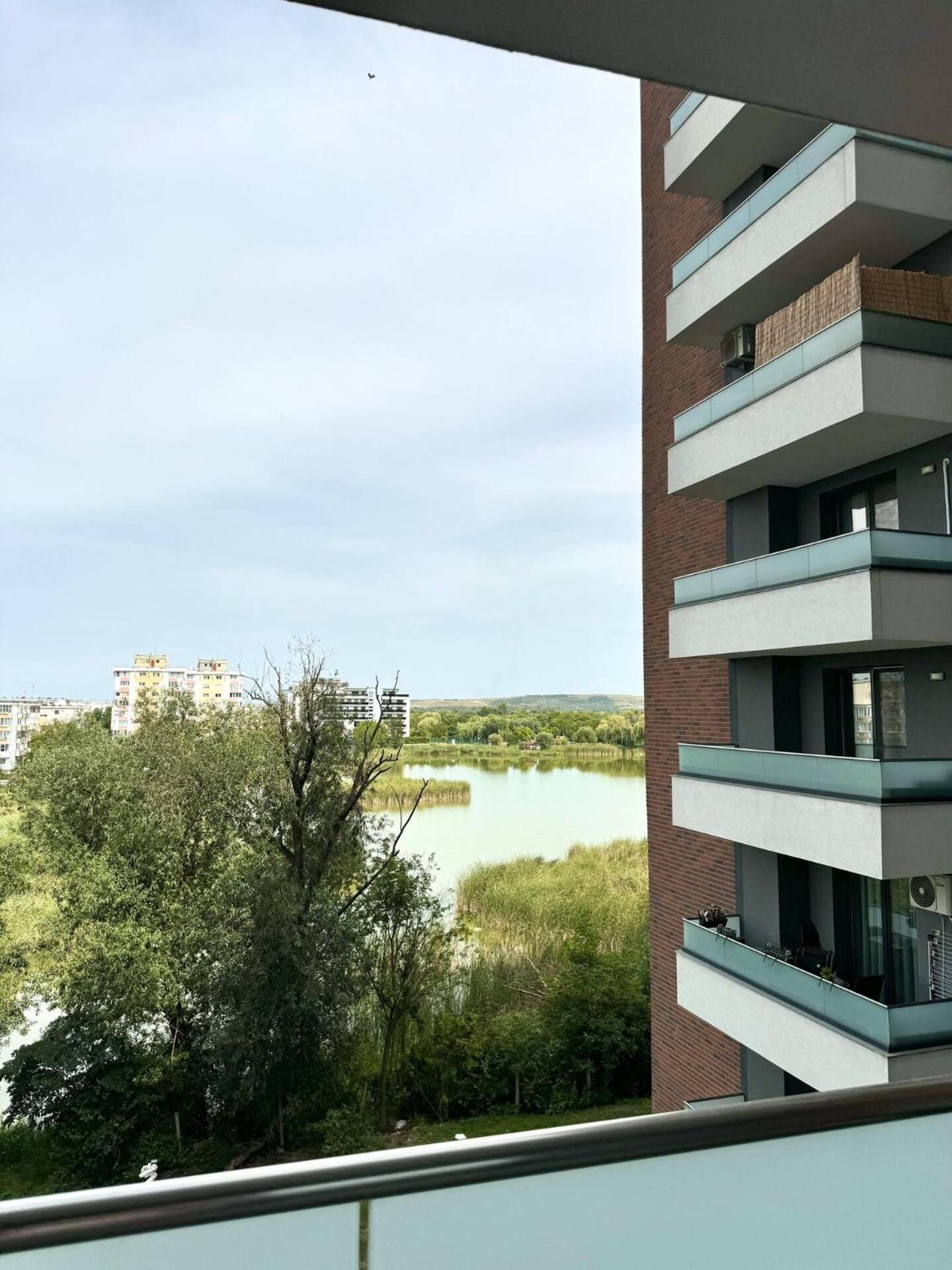 Lake View Luxury Apartament クルージュ＝ナポカ エクステリア 写真